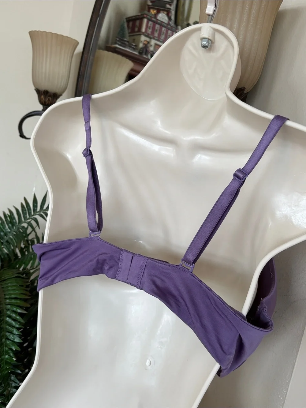 Victoria's Secret Bombshell Plunge Smooth Purple Rhinestone Studded Push-Up Bra